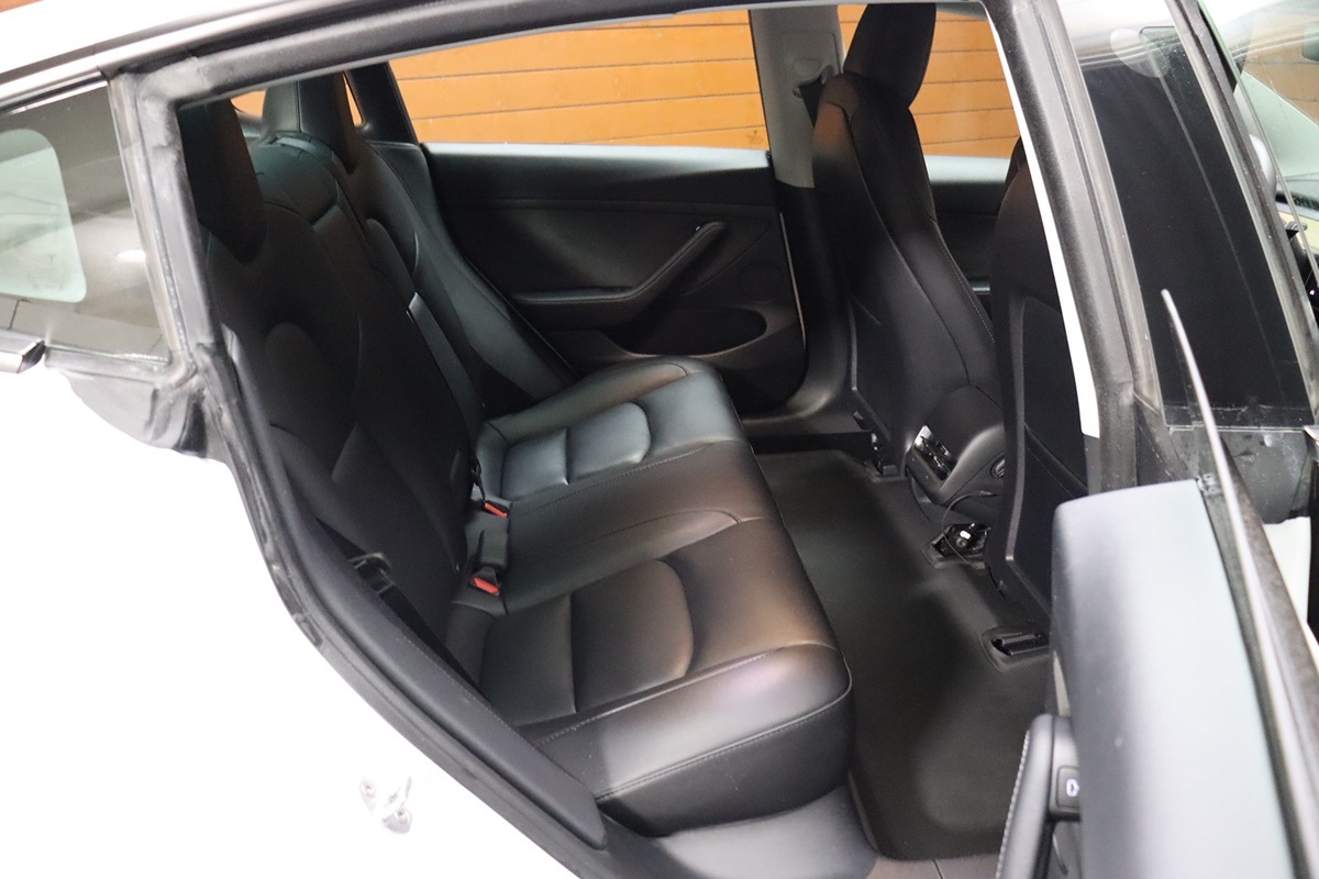 2023 Tesla Model 3 photo 49