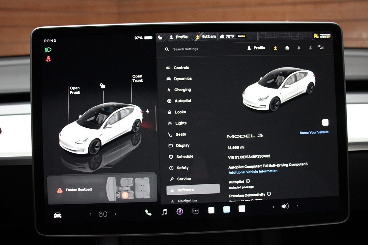 2022 Tesla Model 3 photo 22