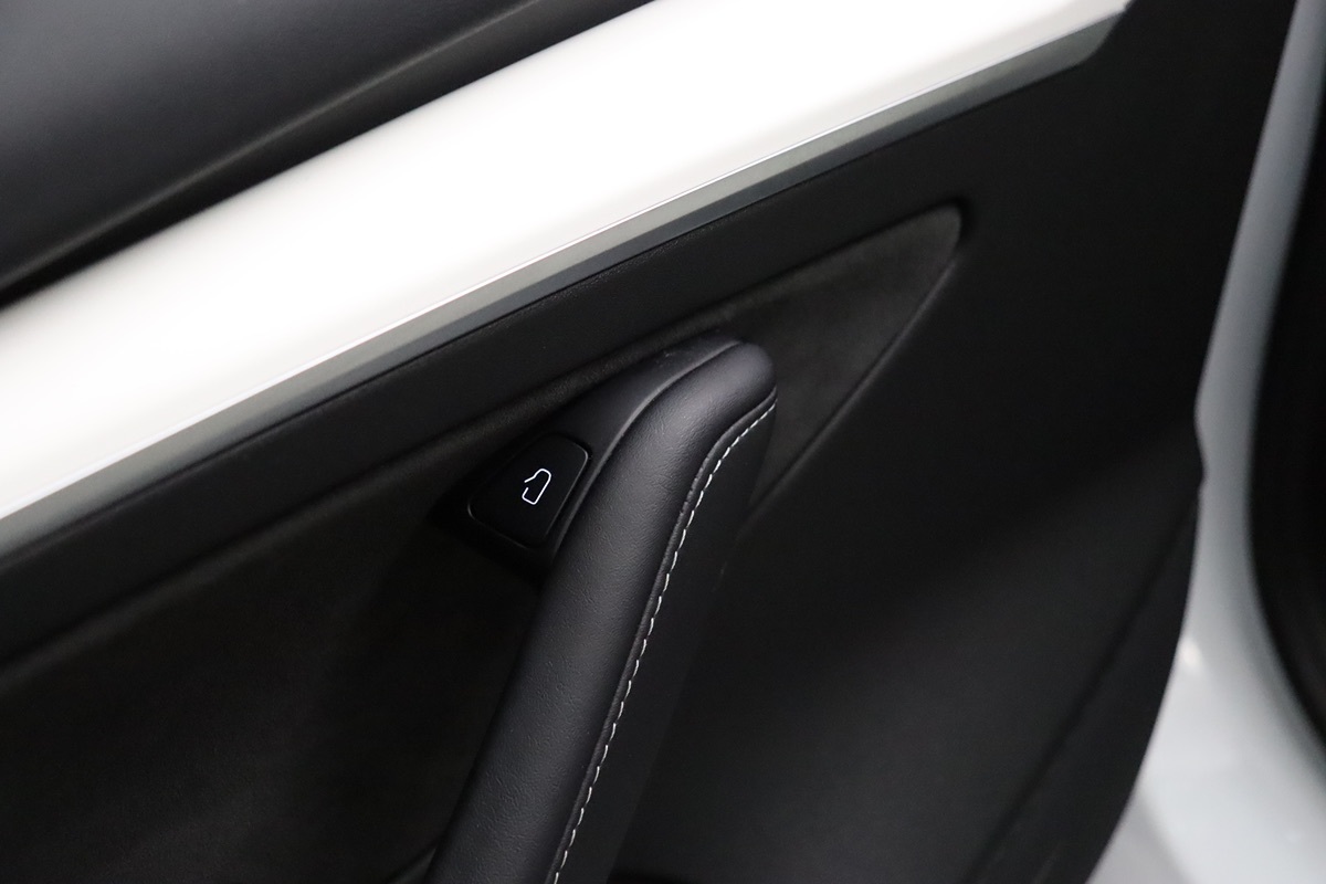 2022 Tesla Model 3 photo 25