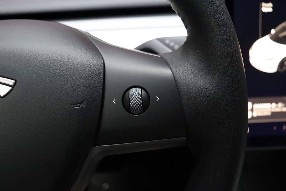 2022 Tesla Model 3 photo 43