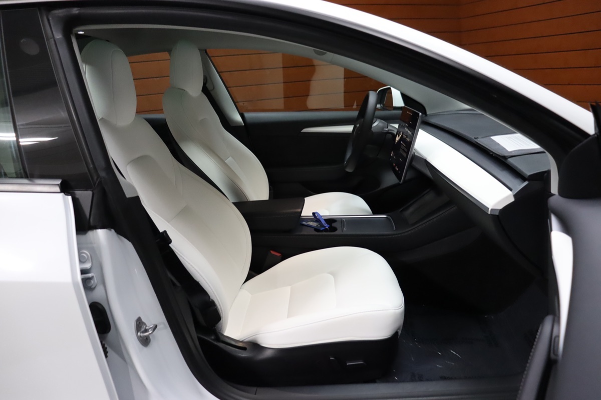 2022 Tesla Model 3 photo 48