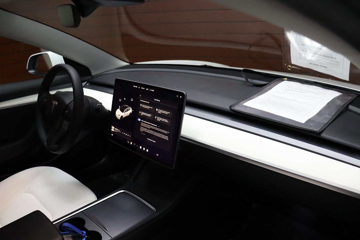 2022 Tesla Model 3 photo 52