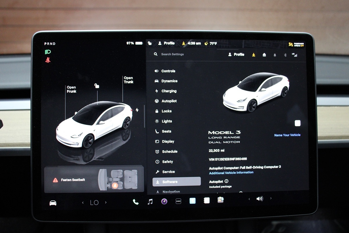 2022 Tesla Model 3 Long Range photo 22