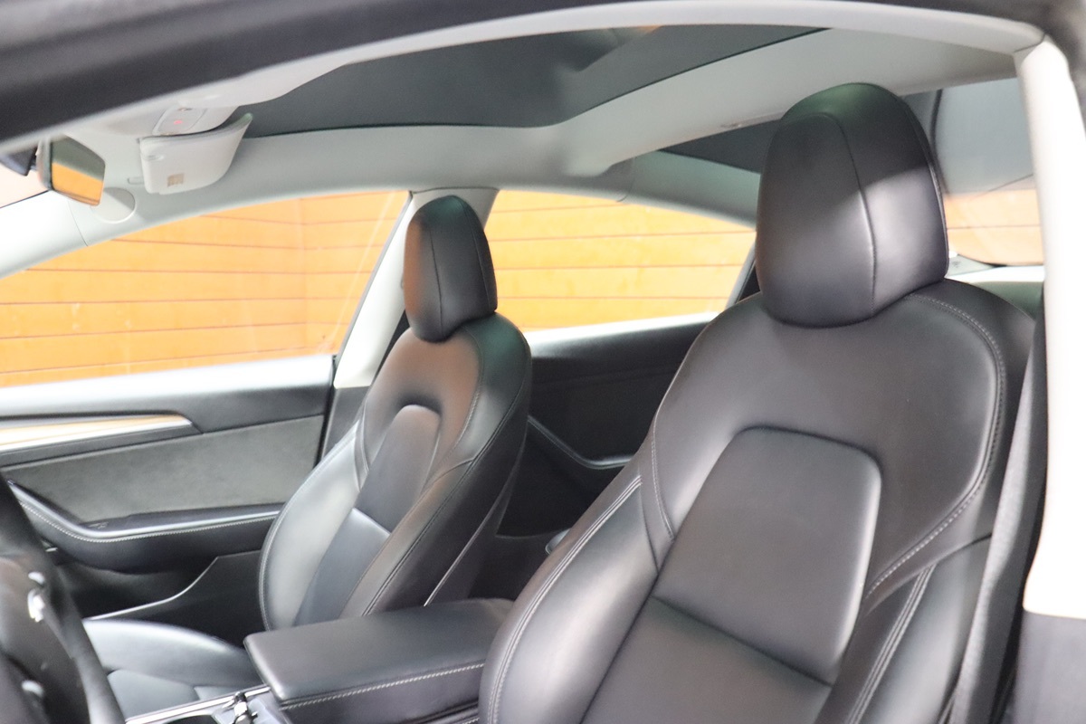2022 Tesla Model 3 Long Range photo 31