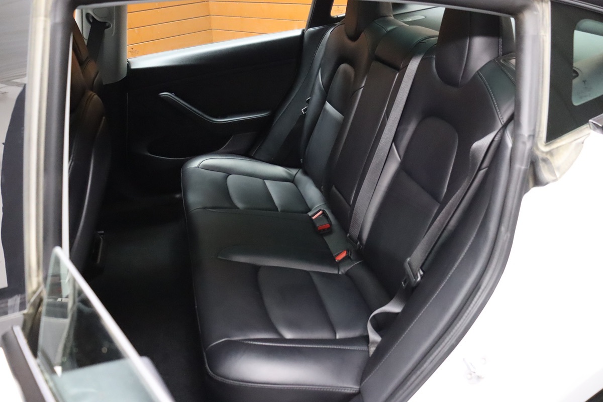 2022 Tesla Model 3 Long Range photo 34