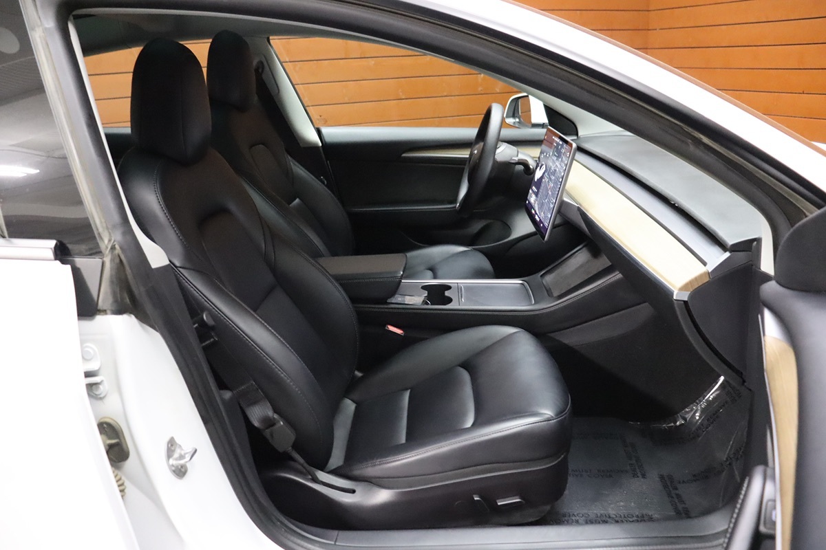 2022 Tesla Model 3 Long Range photo 46