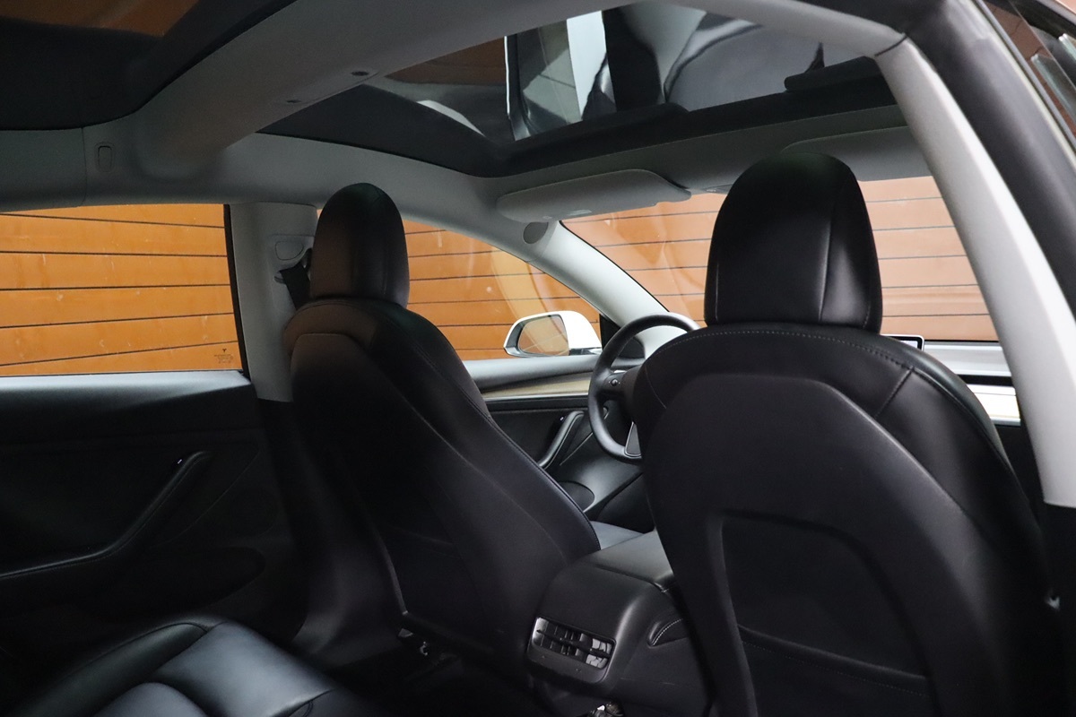 2022 Tesla Model 3 Long Range photo 51