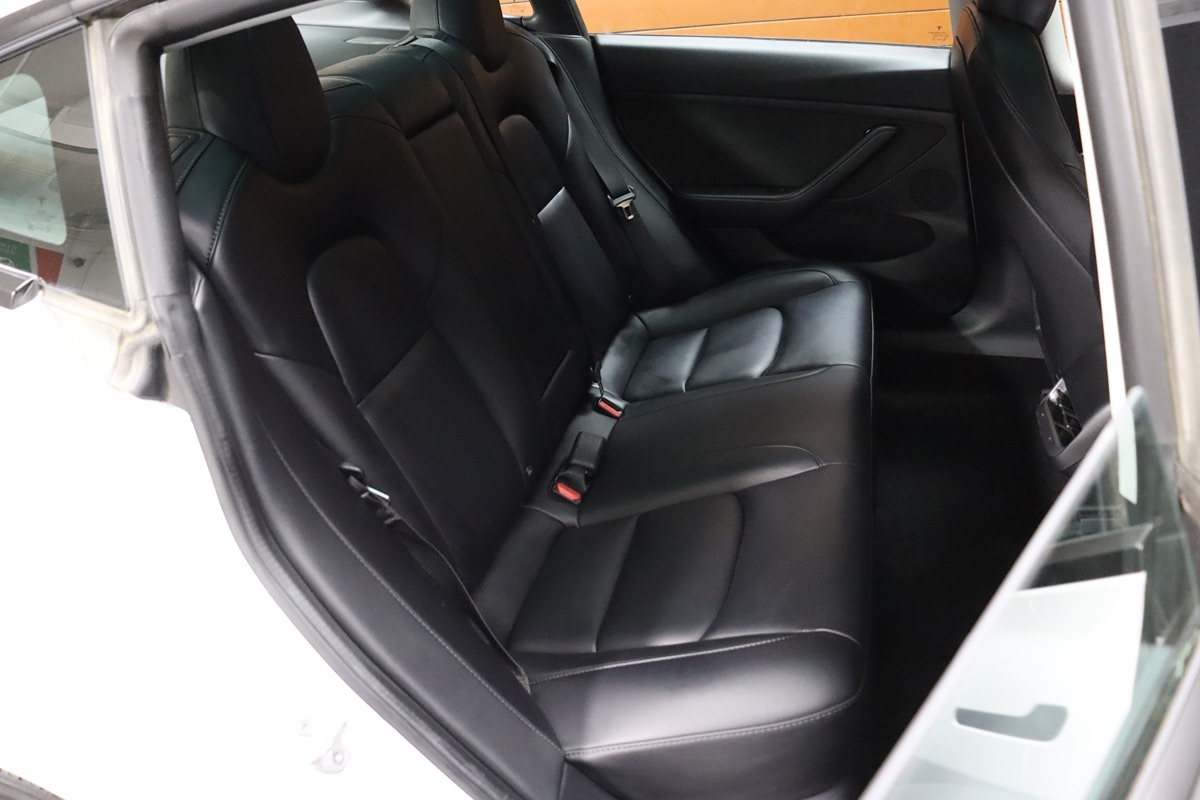 2022 Tesla Model 3 Long Range photo 53