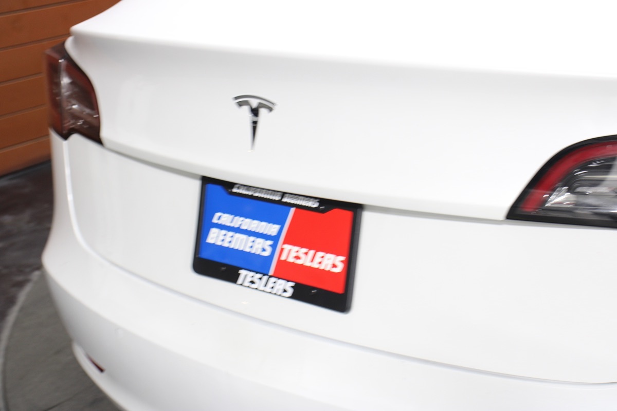 2022 Tesla Model 3 photo 13