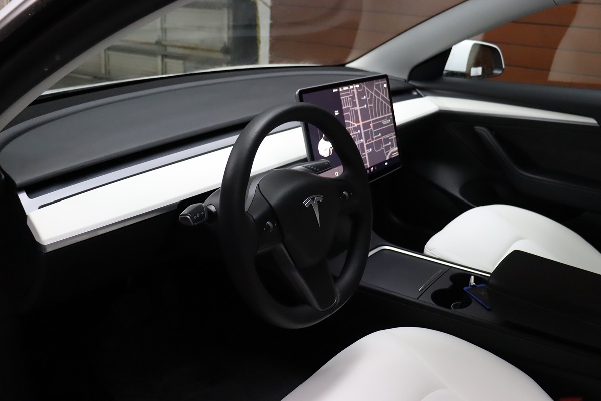 2022 Tesla Model 3 photo 33
