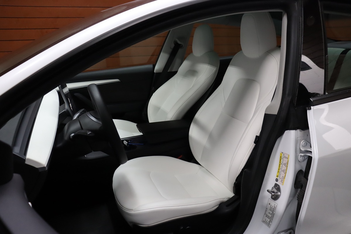 2022 Tesla Model 3 photo 36