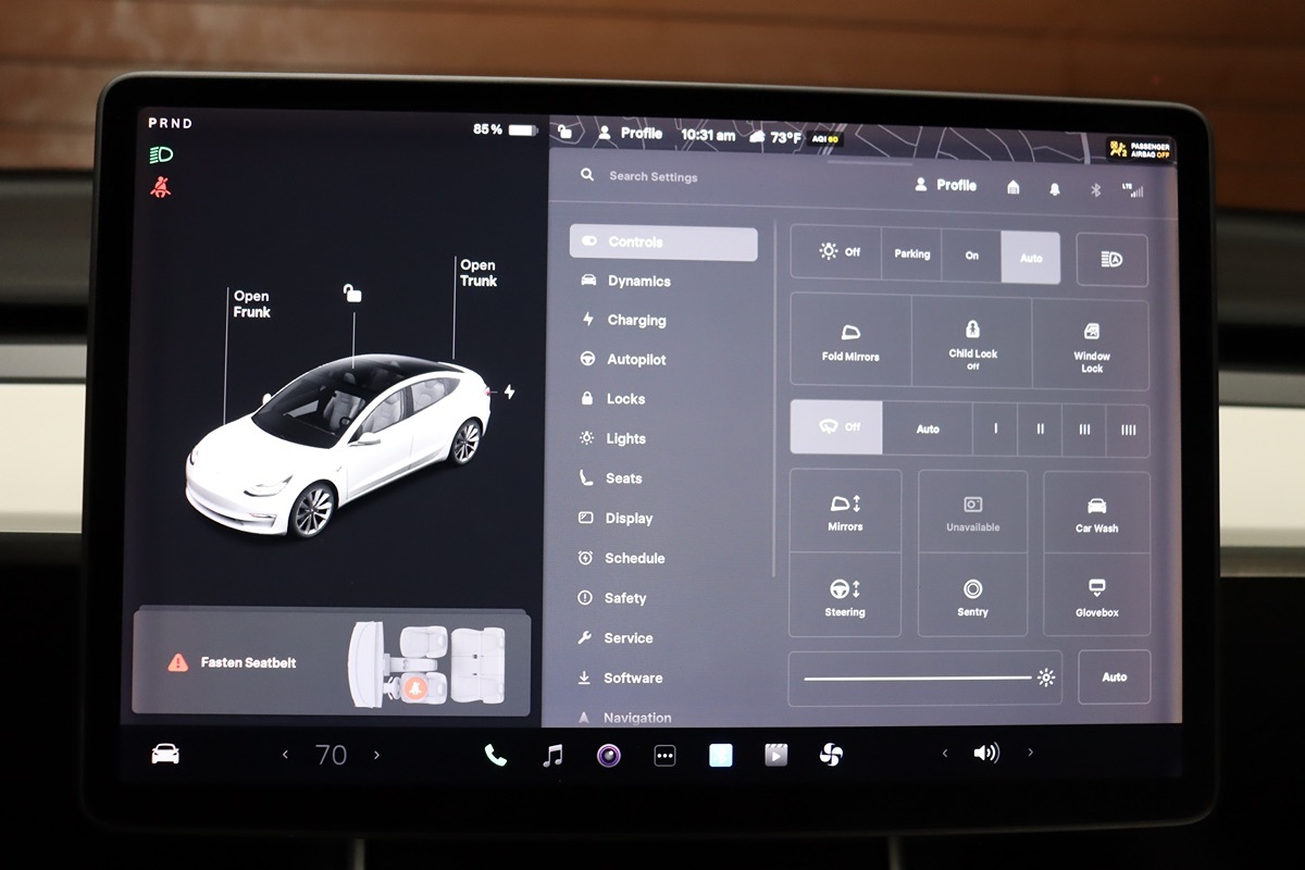 2020 Tesla Model 3 Long Range photo 17