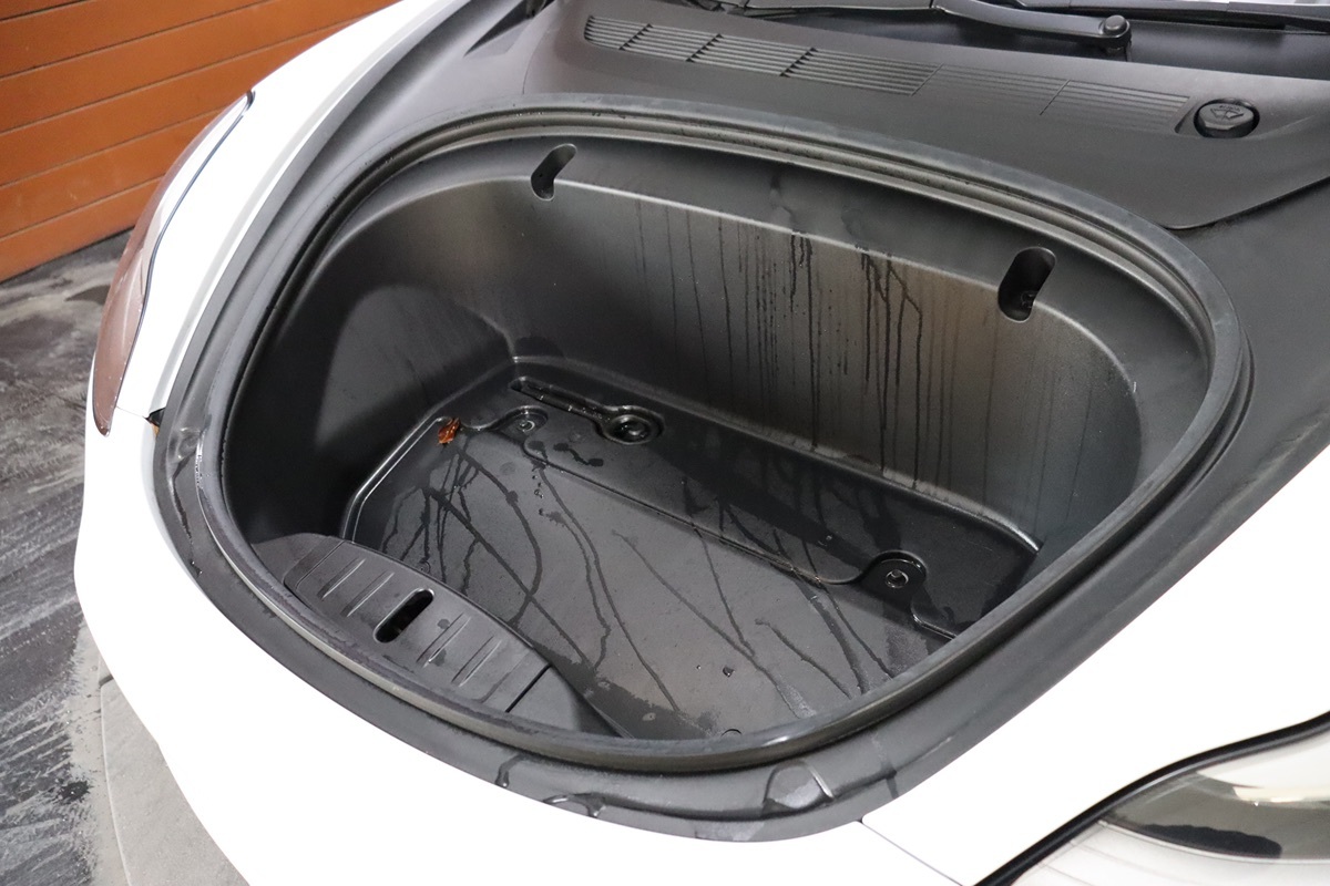 2020 Tesla Model 3 Long Range photo 3