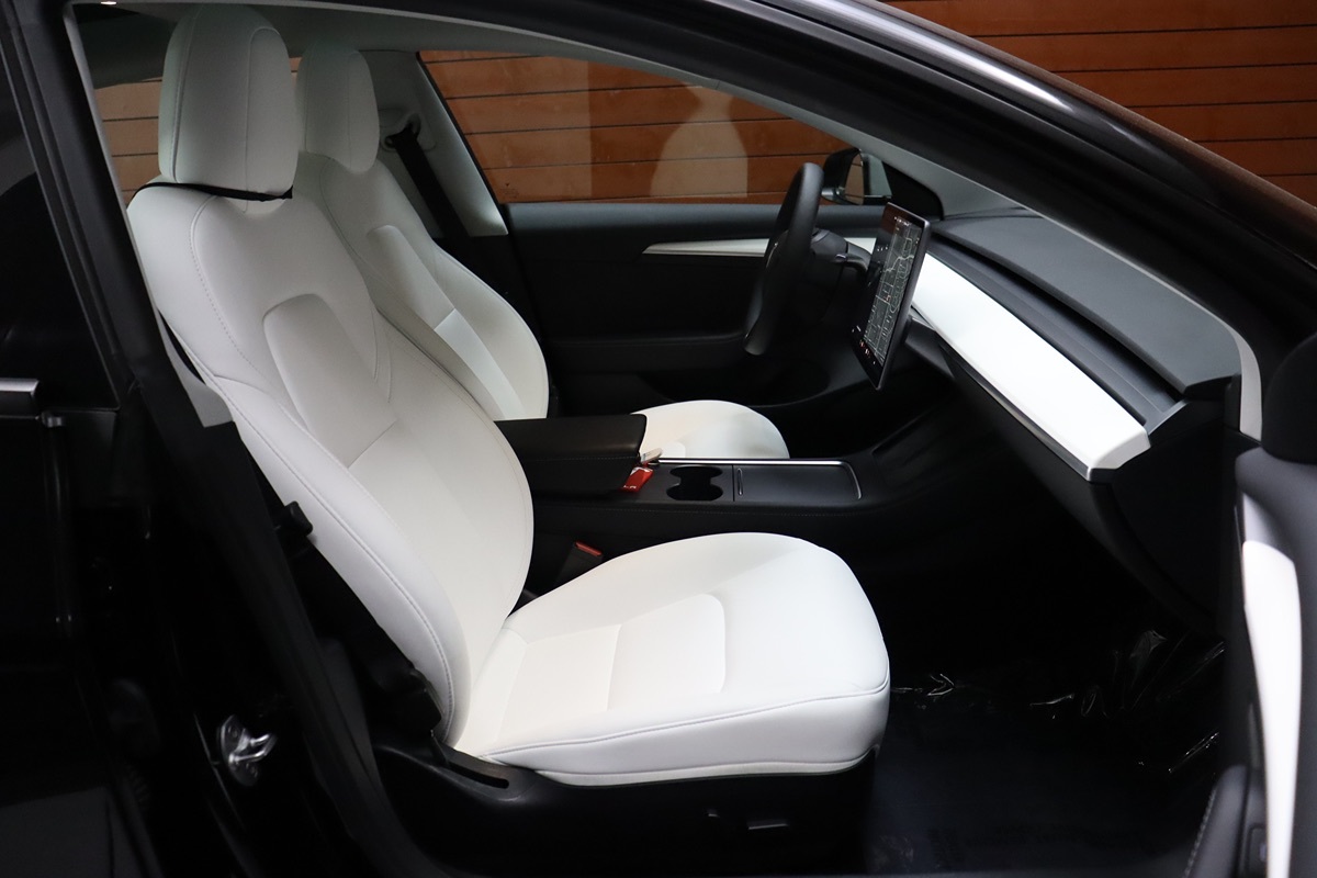 2022 Tesla Model 3 photo 16