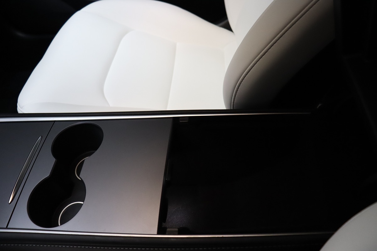 2022 Tesla Model 3 photo 30