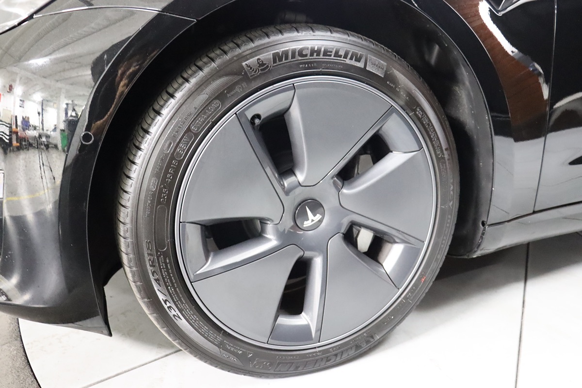 2022 Tesla Model 3 photo 4