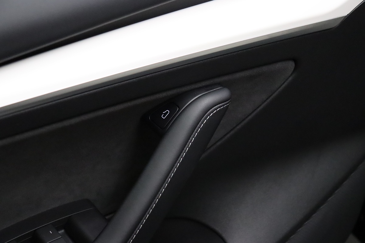 2022 Tesla Model 3 photo 40