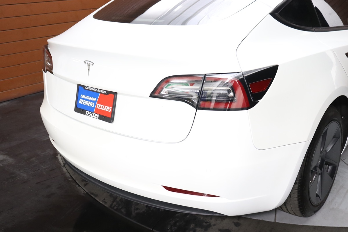 2022 Tesla Model 3 photo 11