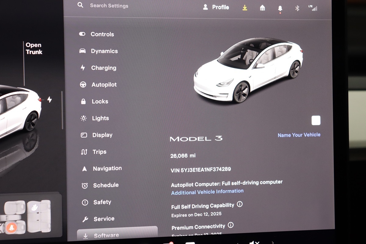 2022 Tesla Model 3 photo 24