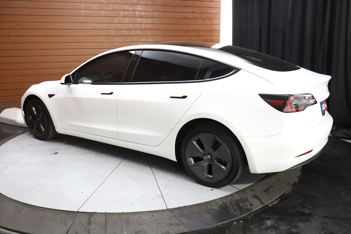 2022 Tesla Model 3 photo 6