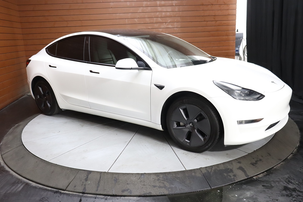 2022 Tesla Model 3 photo 14
