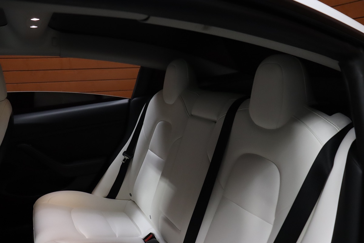 2022 Tesla Model 3 photo 38