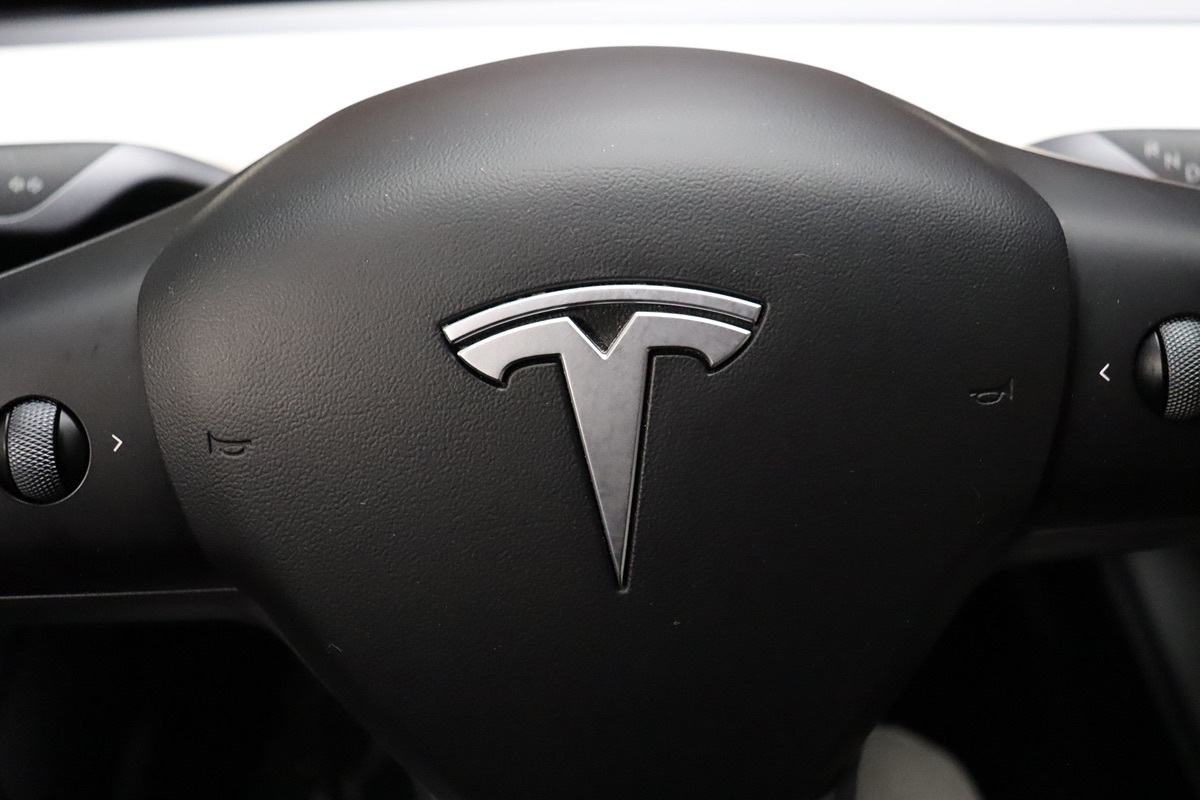 2022 Tesla Model 3 photo 44