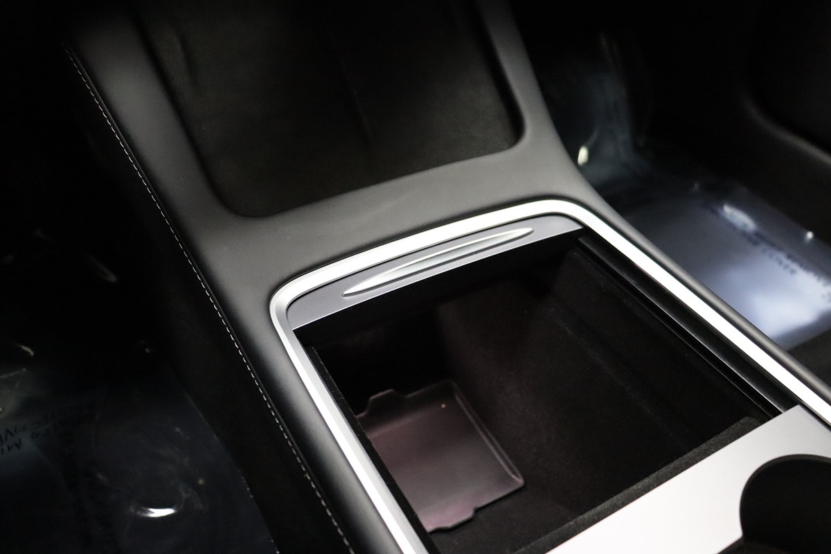 2023 Tesla Model 3 photo 35