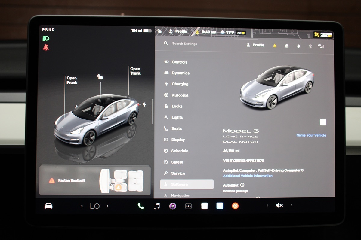 2023 Tesla Model 3 Long Range photo 11
