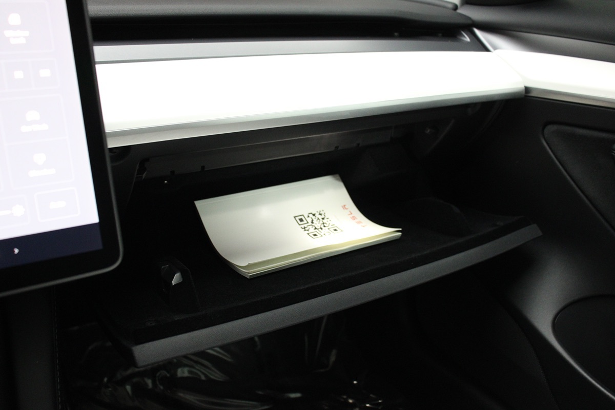 2023 Tesla Model 3 Long Range photo 13