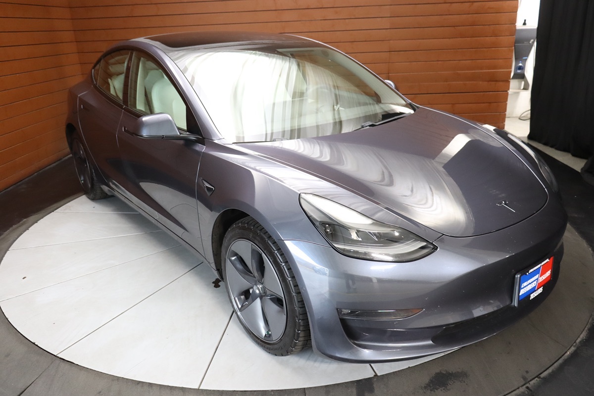 2023 Tesla Model 3 Long Range photo 5