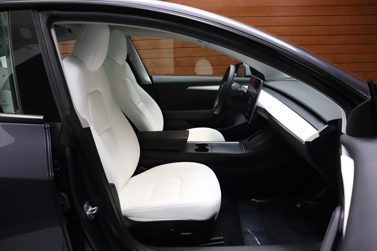 2023 Tesla Model 3 Long Range photo 14