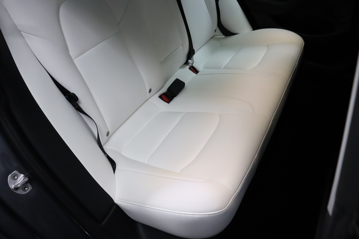 2023 Tesla Model 3 Long Range photo 22