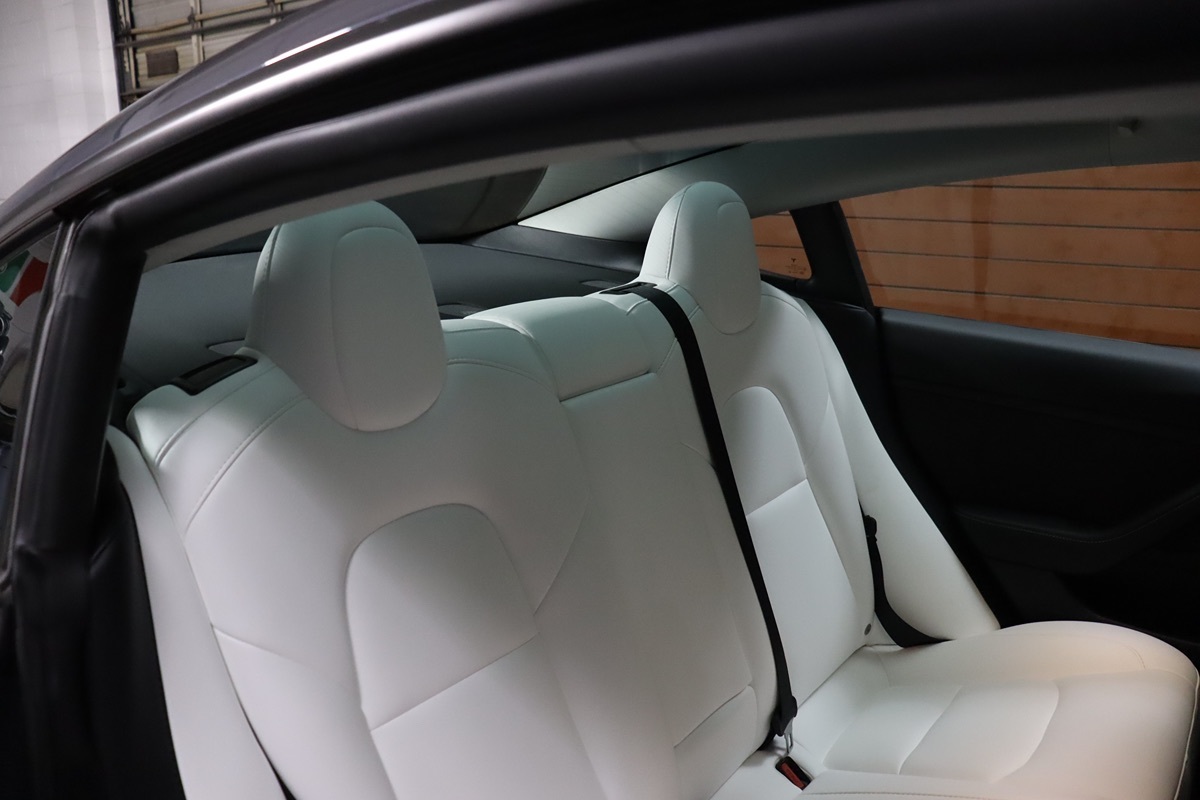 2023 Tesla Model 3 Long Range photo 23