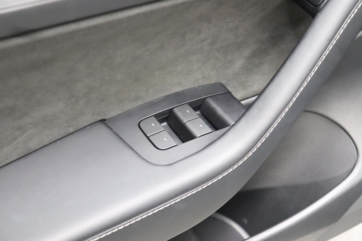 2023 Tesla Model 3 Long Range photo 27