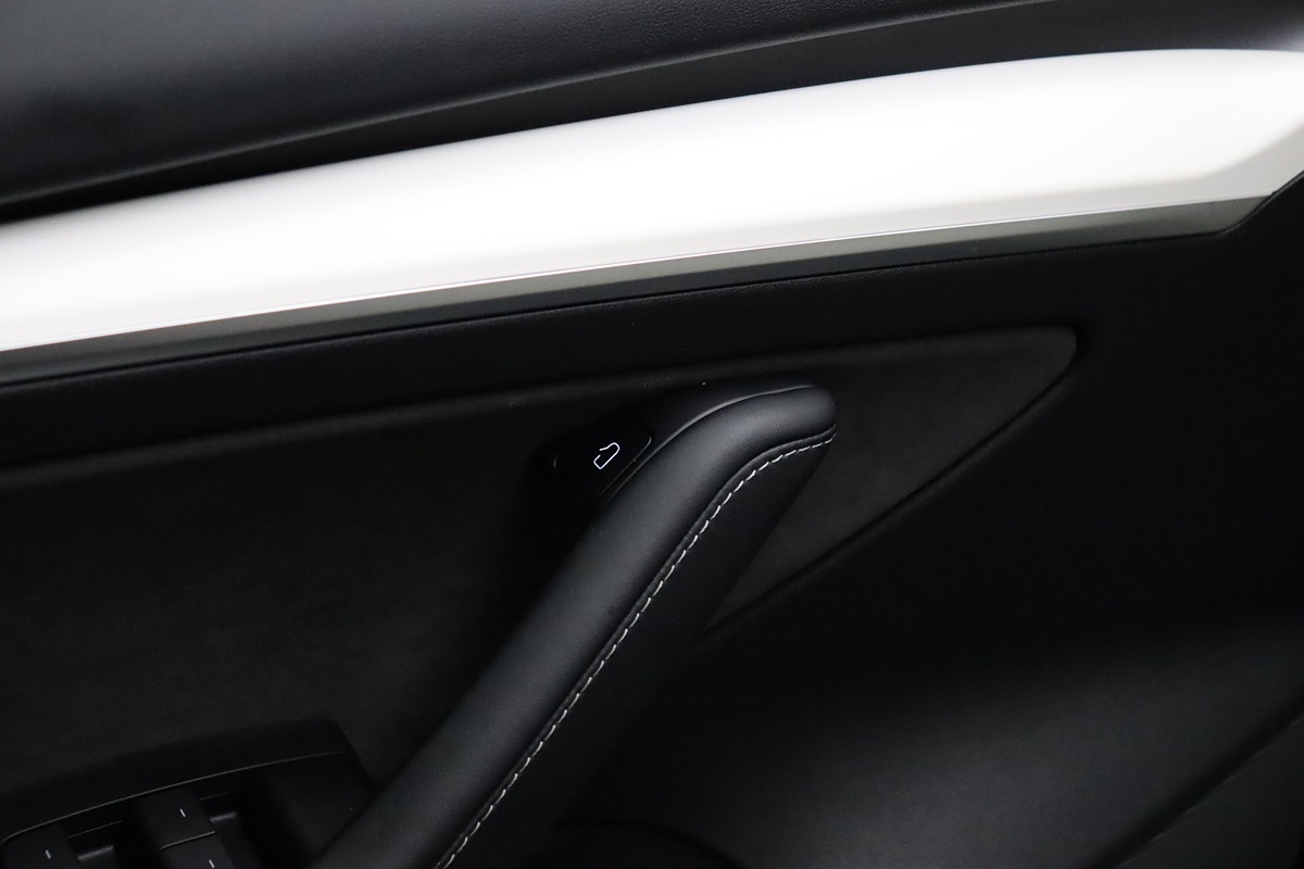 2023 Tesla Model 3 Long Range photo 44
