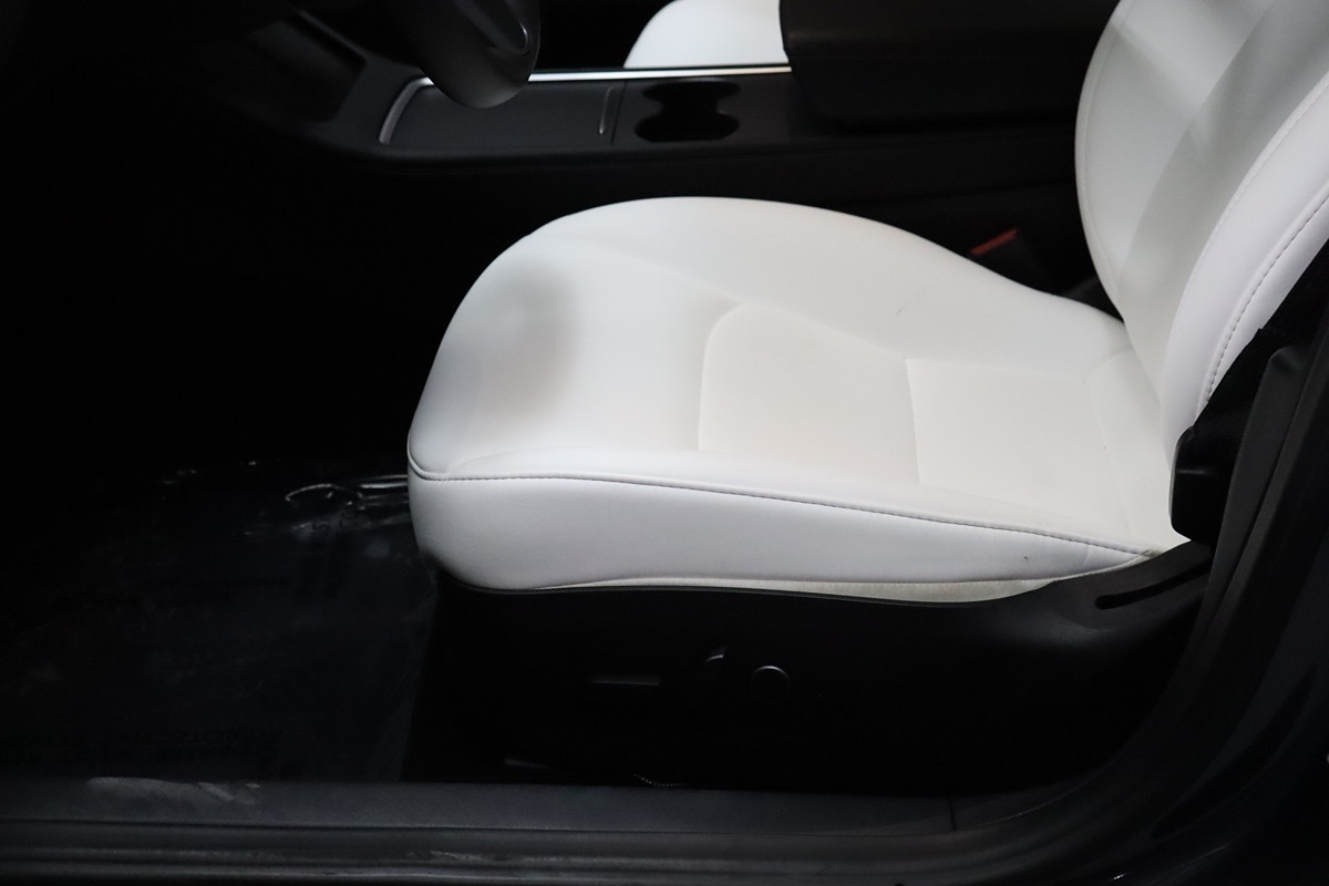 2023 Tesla Model 3 Long Range photo 46