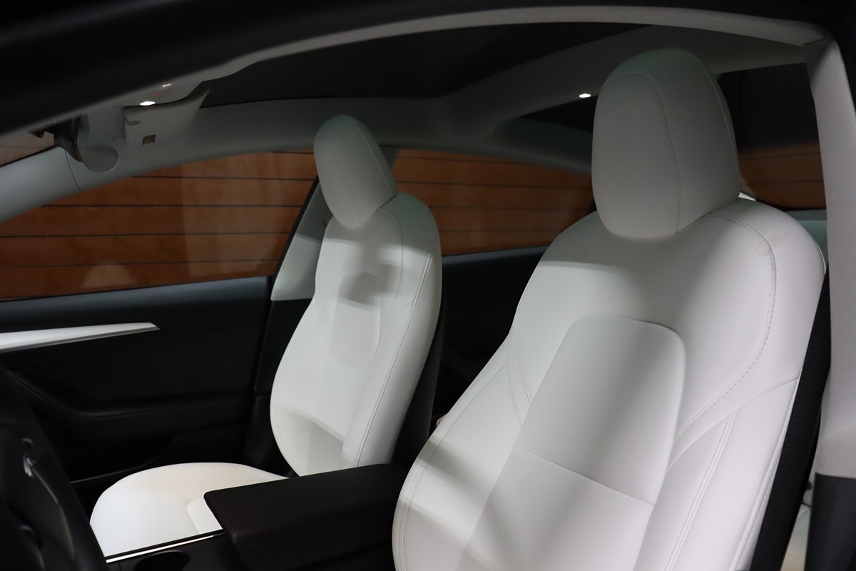 2023 Tesla Model 3 Long Range photo 48