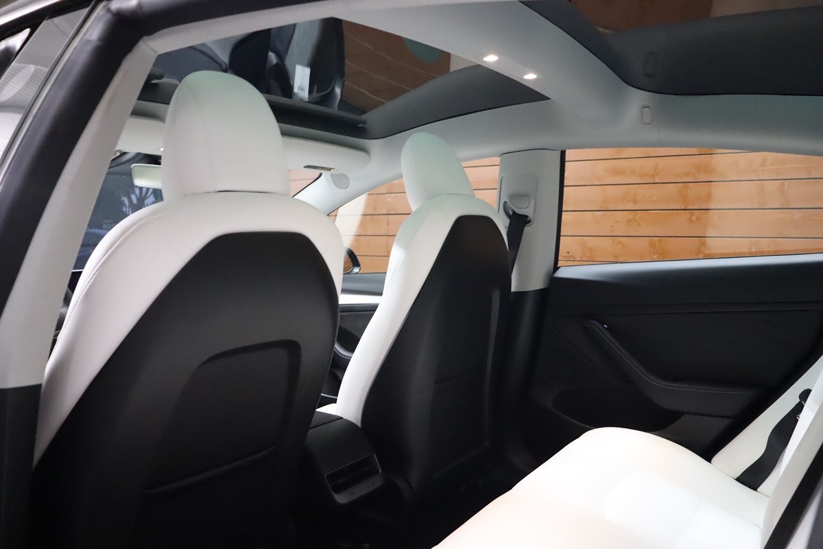 2023 Tesla Model 3 Long Range photo 49