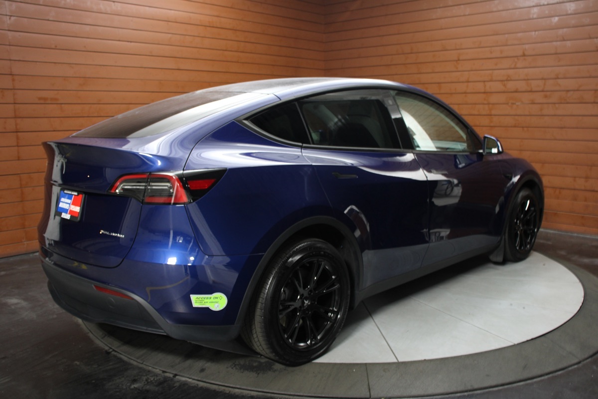 2023 Tesla Model Y Long Range photo 20