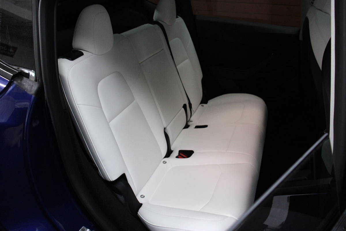 2023 Tesla Model Y Long Range photo 30