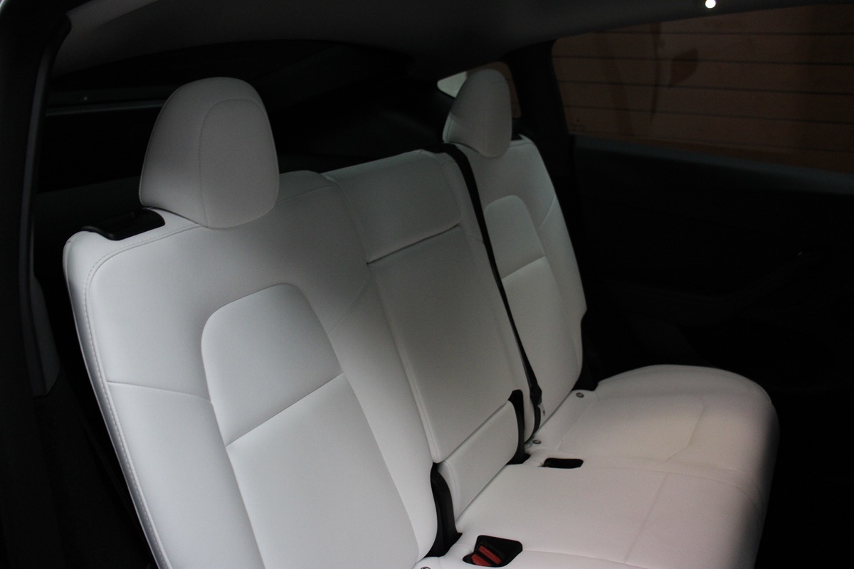 2023 Tesla Model Y Long Range photo 32