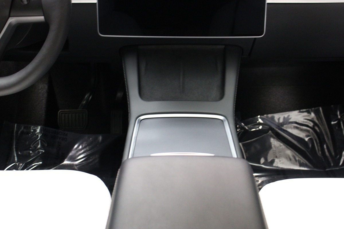 2023 Tesla Model Y Long Range photo 36