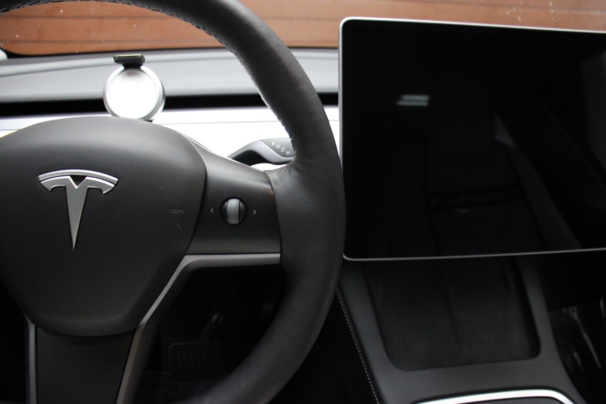 2023 Tesla Model Y Long Range photo 40