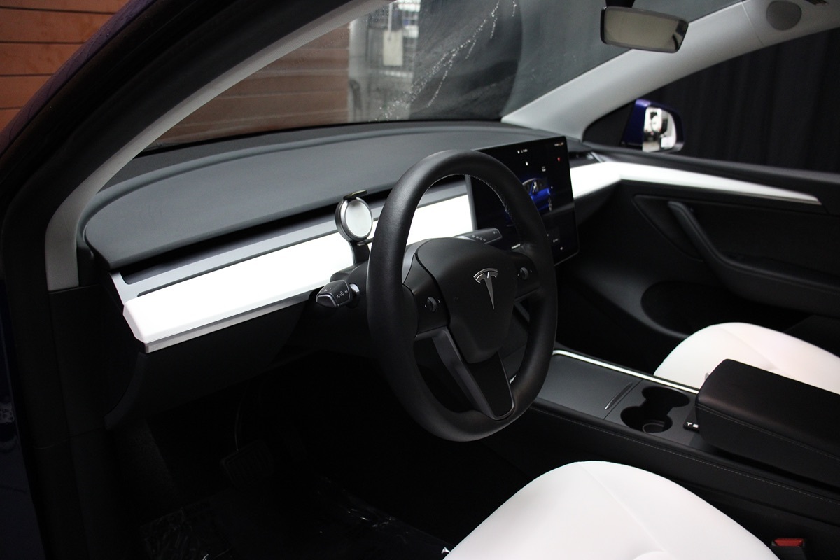 2023 Tesla Model Y Long Range photo 52