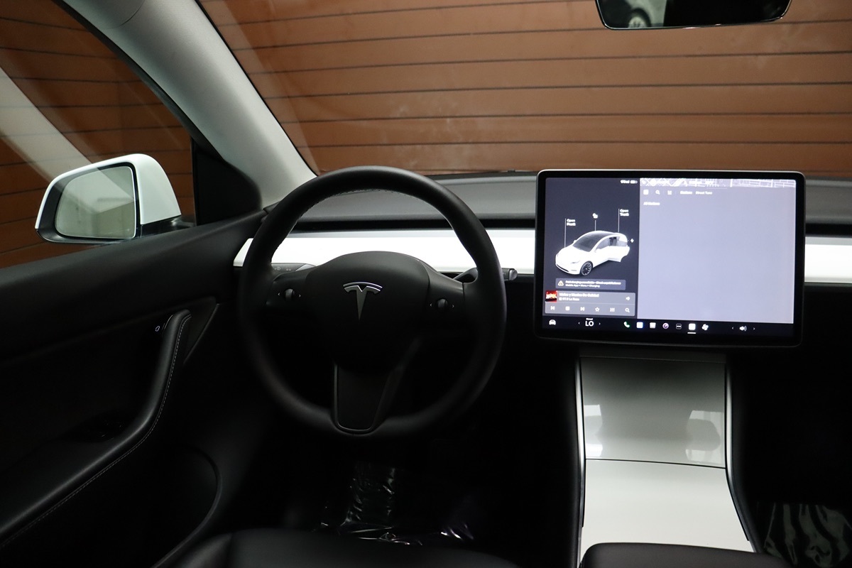 2021 Tesla Model Y Long Range photo 20