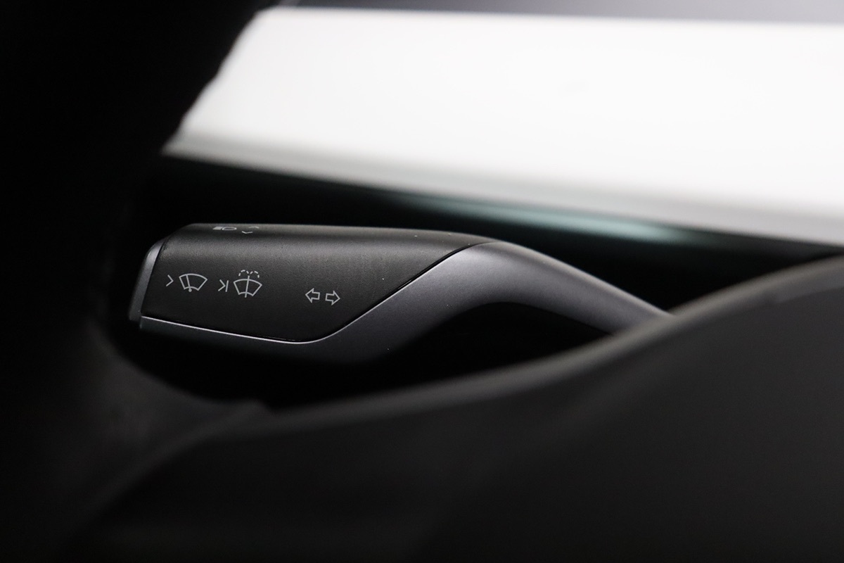 2021 Tesla Model Y Long Range photo 29