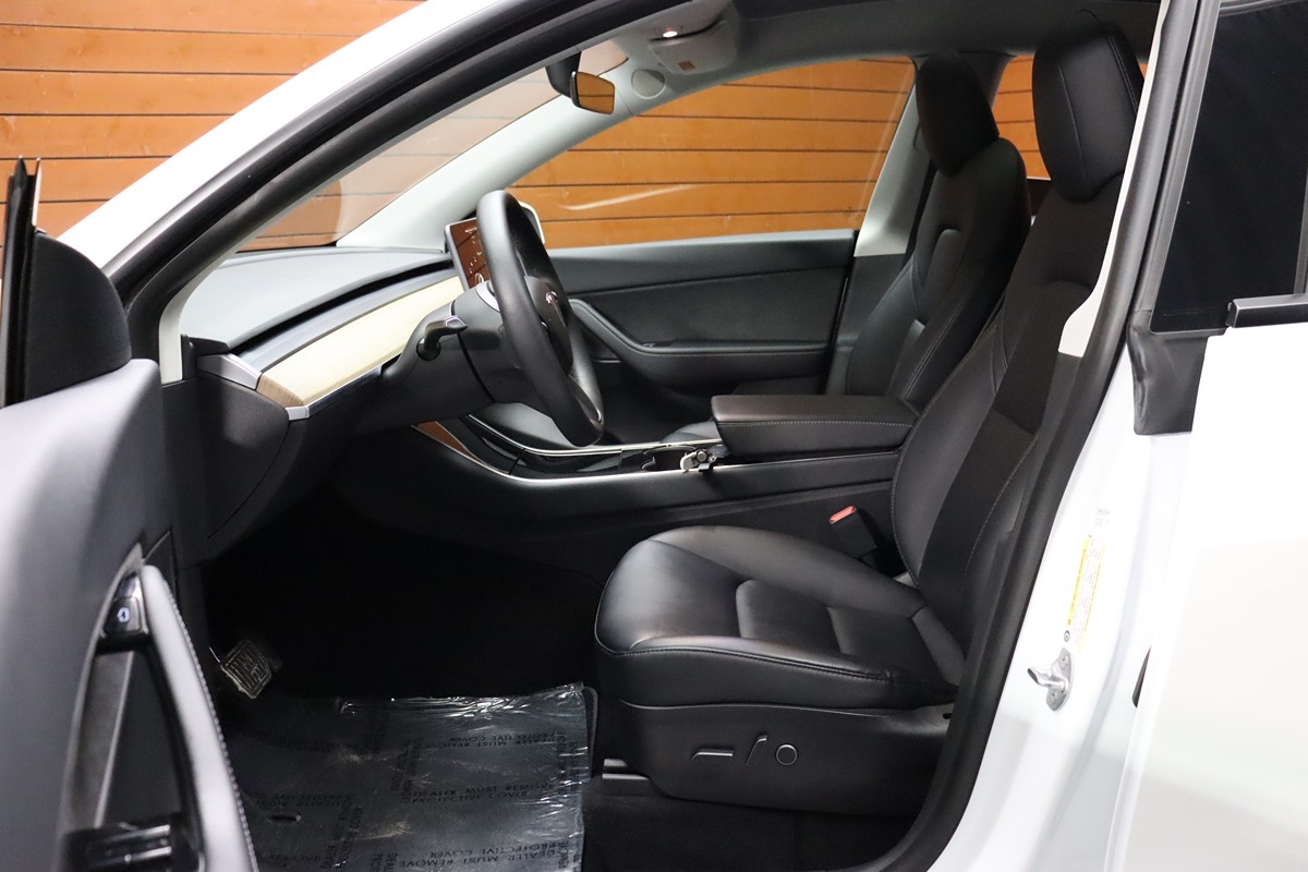 2021 Tesla Model Y Long Range photo 45