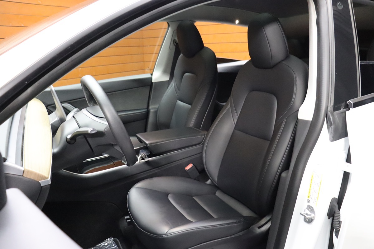 2021 Tesla Model Y Long Range photo 47