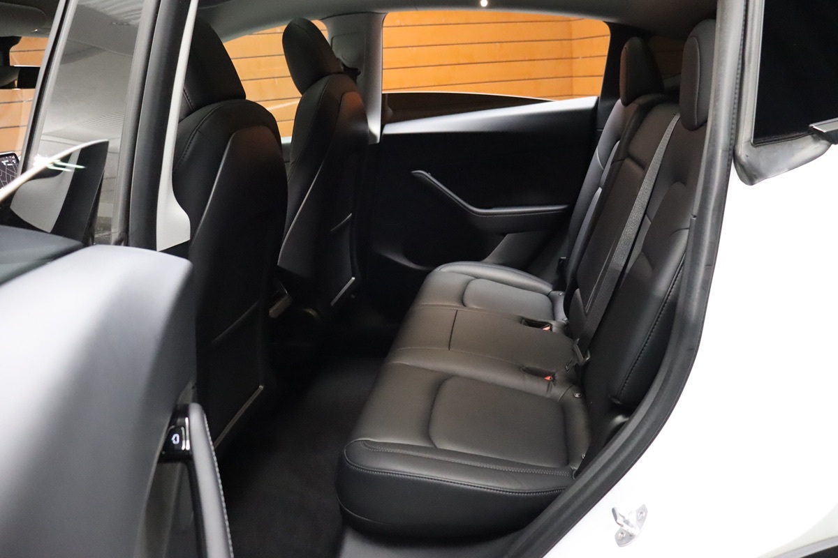 2021 Tesla Model Y Long Range photo 50